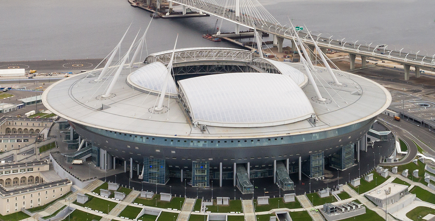 Krestovsky Stadium, Saint Petersburg’de bulunan Zenit St. Petersburg’un iç saha maçlarına ev sahipliği yapan futbol stadyumu