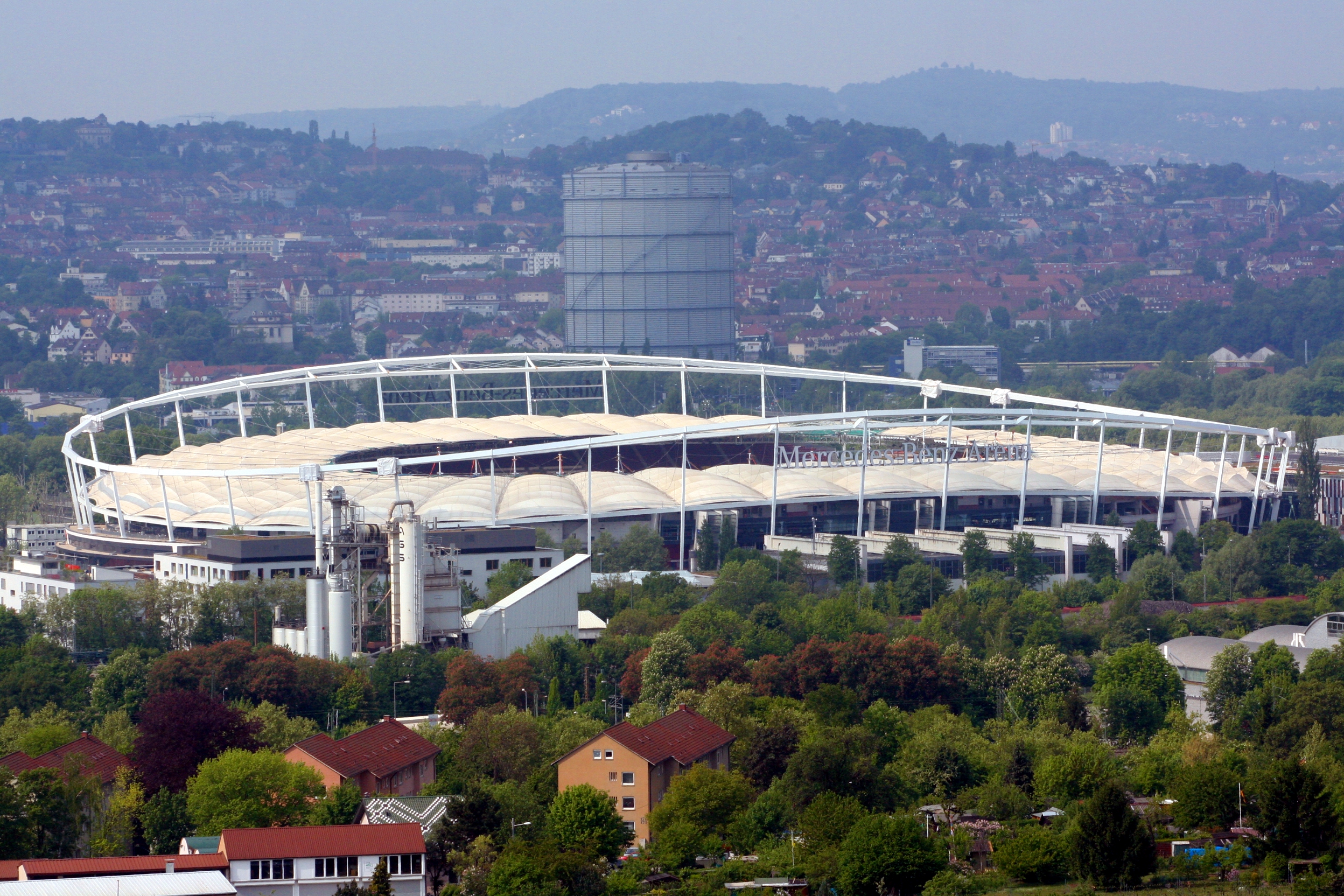 Mercedes-Benz Arena Stuttgart, VfB Stuttgart’ın iç saha maçlarına ev sahipliği yapan futbol stadyumu