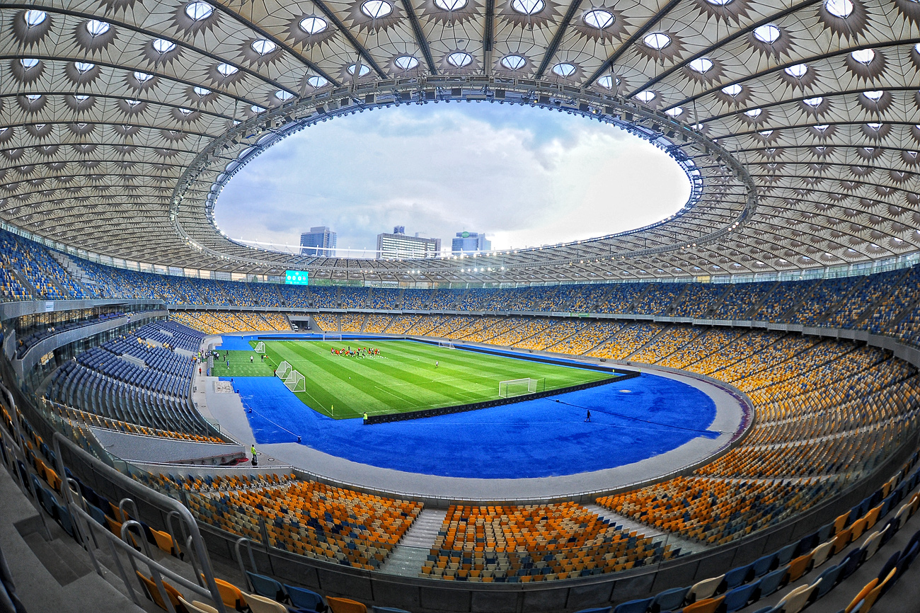 NSC Olimpiyskiy, Kyiv’de bulunan Ukrayna’nın ulusal spor kompleksi ve futbol stadyumu
