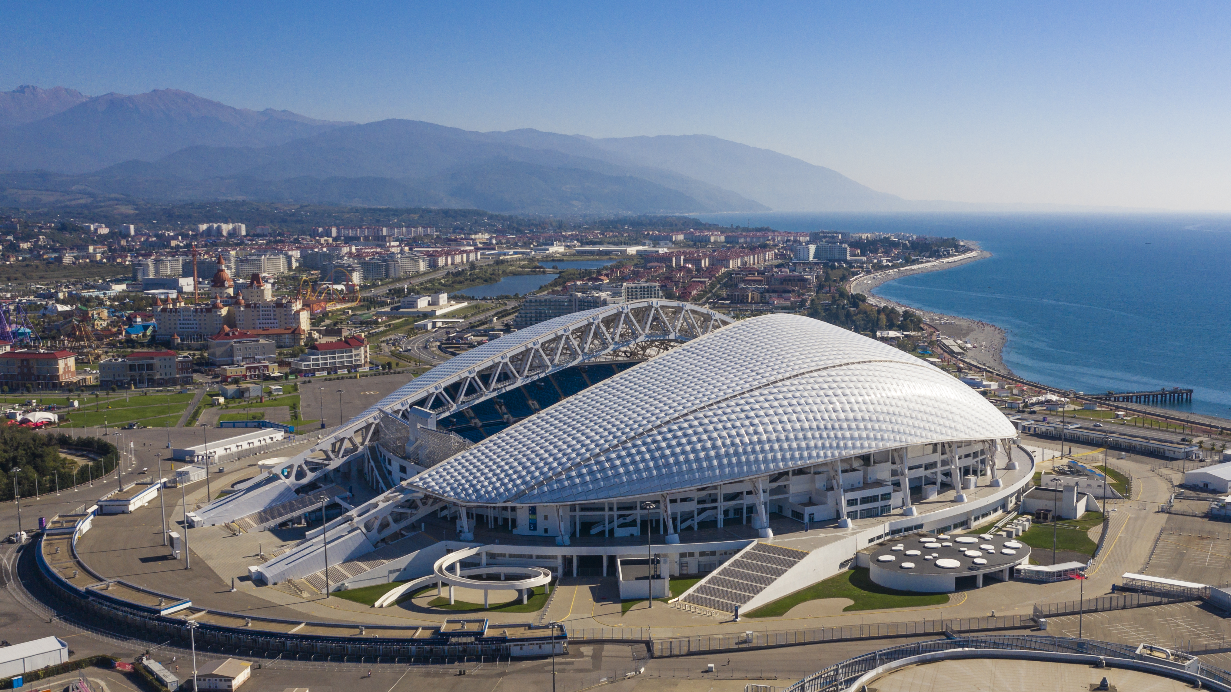 Sochi Olympic Park ve Fisht Olympic Stadium’un havadan görünümü