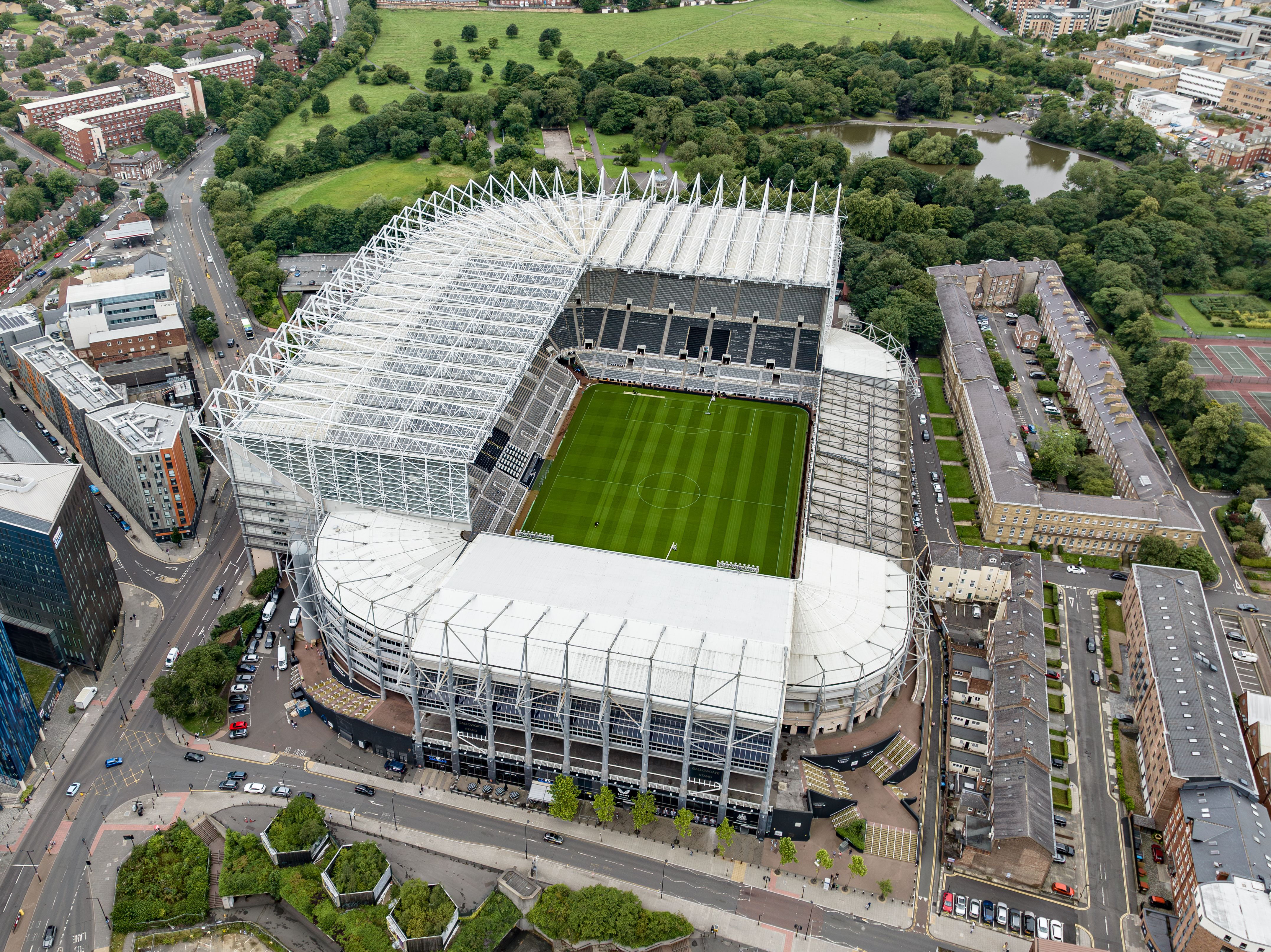 St. James’ Park, Newcastle United’ın iç saha maçlarına ev sahipliği yapan futbol stadyumu