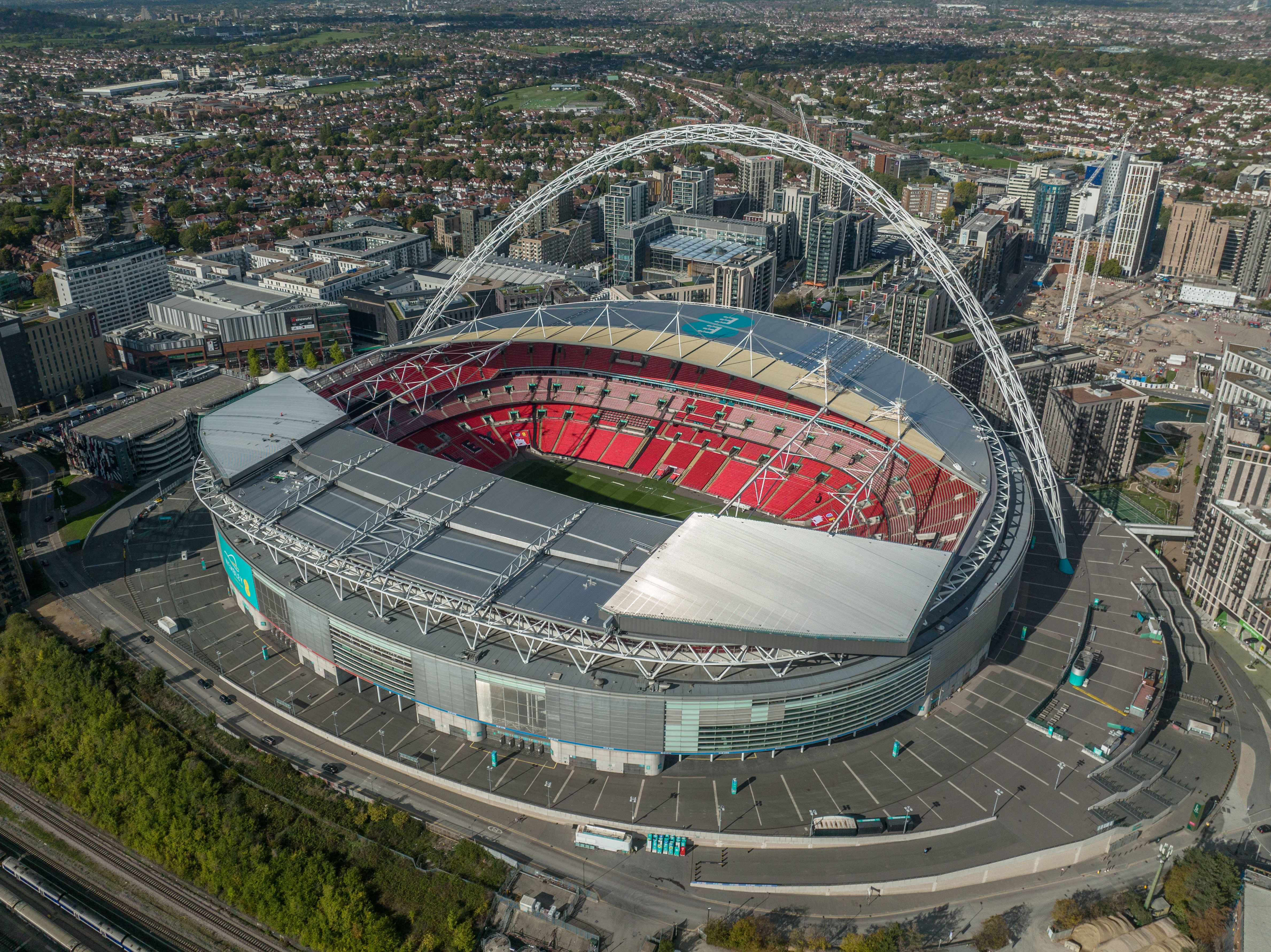 Wembley Stadium, Londra’da bulunan İngiltere millî futbol stadyumu